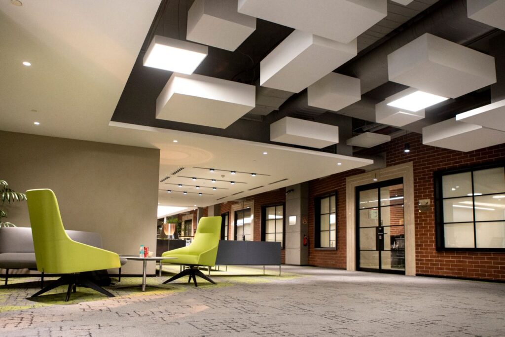 From shell space to operational office